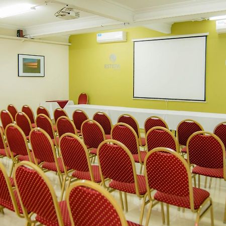 Estepa Hotel Хенерал Рока Екстериор снимка