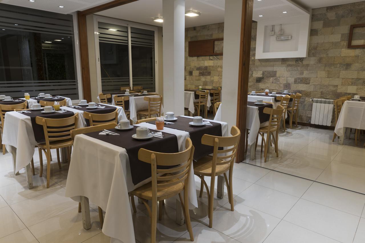 Estepa Hotel Хенерал Рока Екстериор снимка