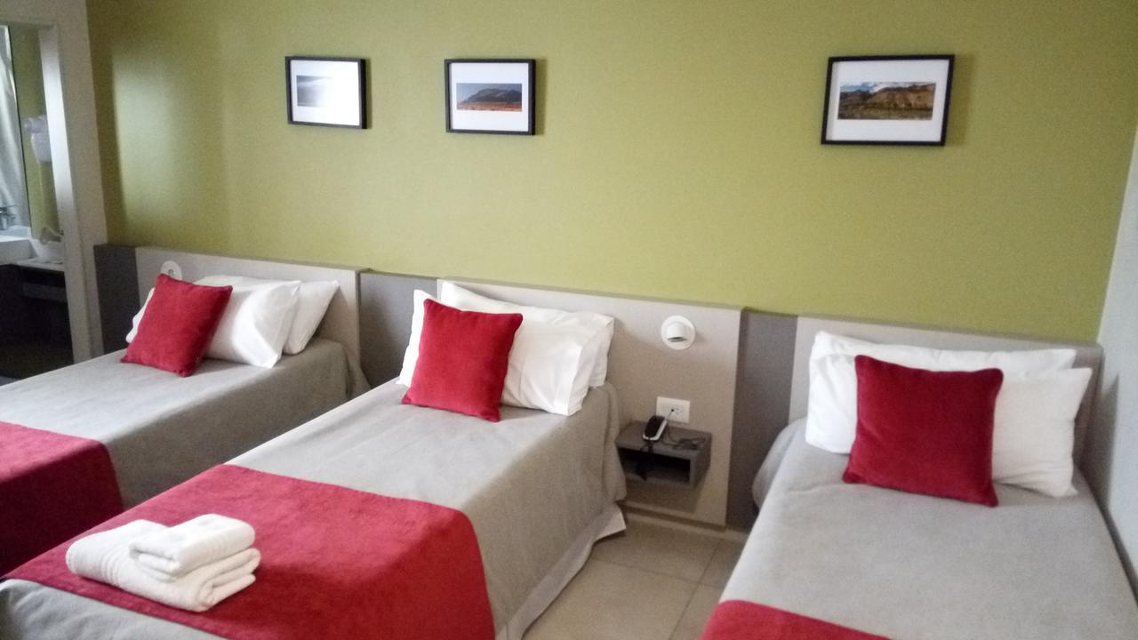 Estepa Hotel Хенерал Рока Екстериор снимка