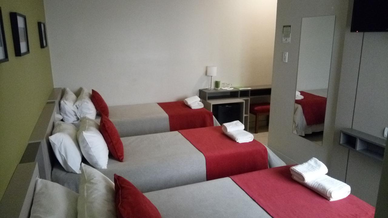 Estepa Hotel Хенерал Рока Екстериор снимка