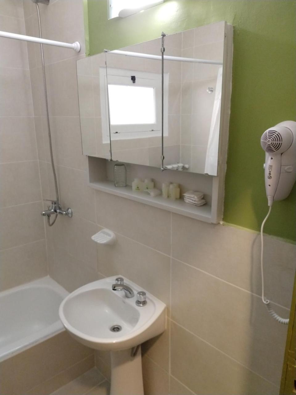 Estepa Hotel Хенерал Рока Екстериор снимка